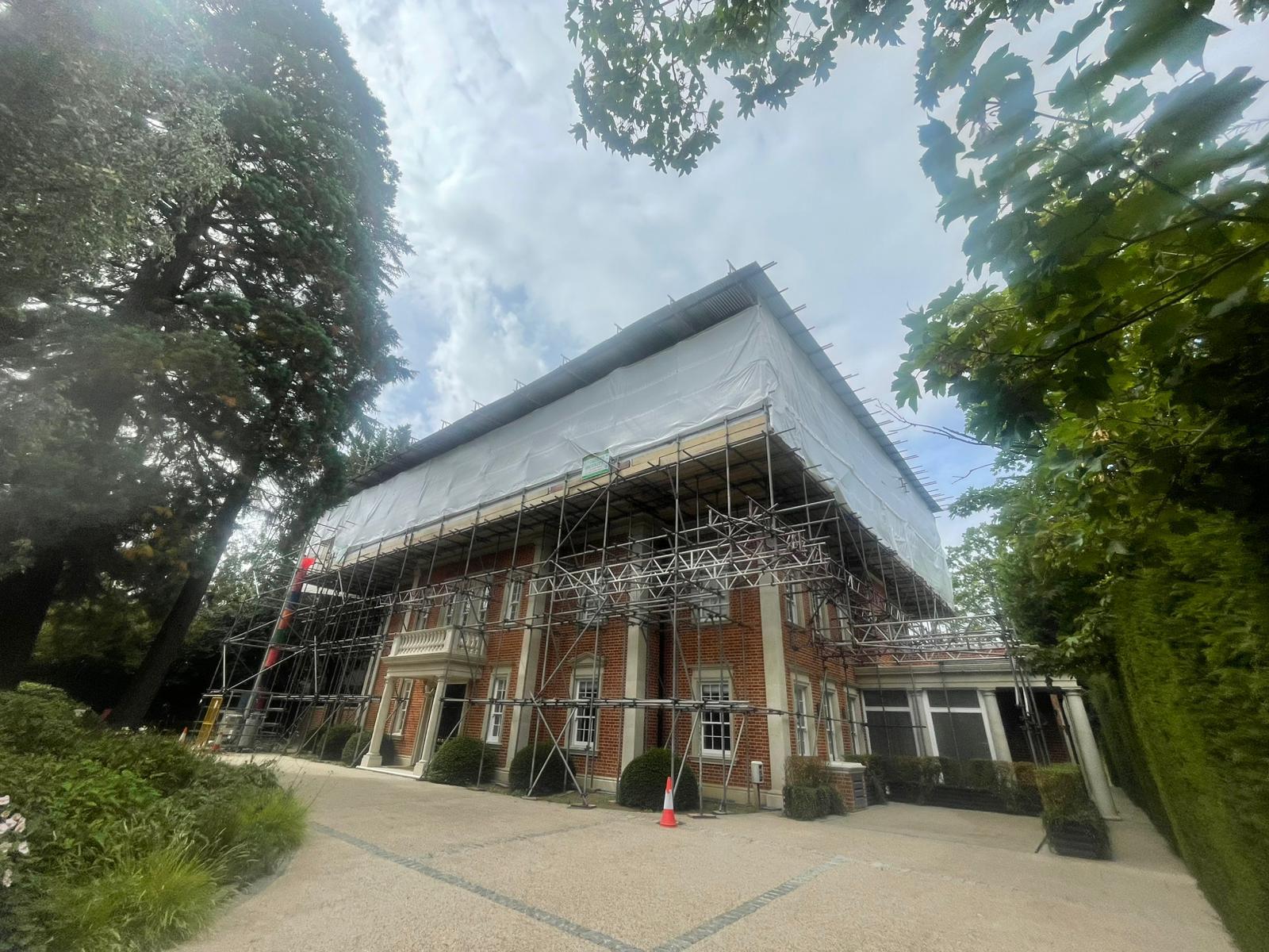 Contact Armstrong Scaffolding for a Free Quote - Residential Temporary Roof Project Armstrong Scaffolding temporary roof and full encapsulation scaffold erected to a large period residential property in Kent